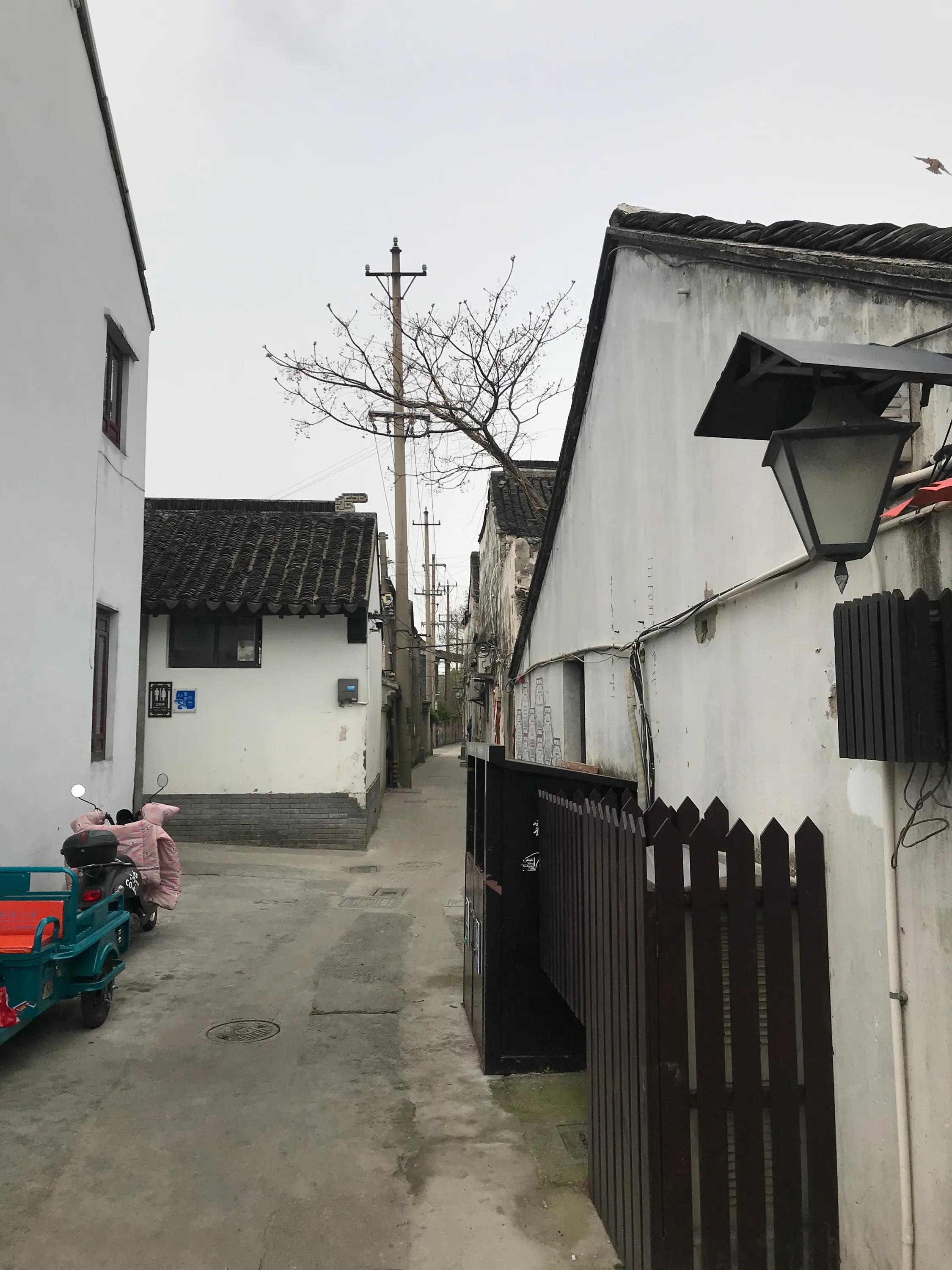 苏州吴江震泽八都,吴江区震泽八都贯桥社区