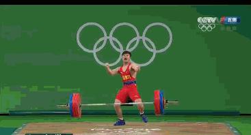 在ZARA、HM、优衣库面前，这个品牌简直就是一股清流……