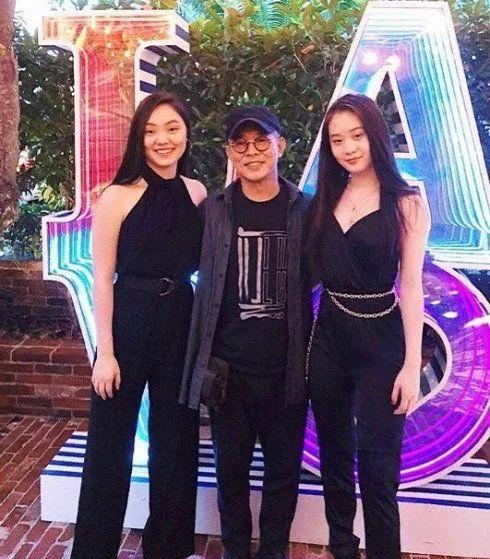 洪金宝67岁身体硬朗,洪金宝坐轮椅苍老消瘦