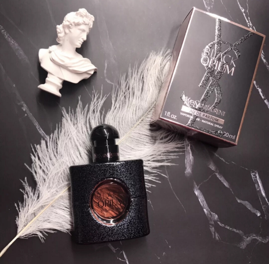 比较有女人味的大牌香水,女士公认10大好闻的淡雅香水推荐