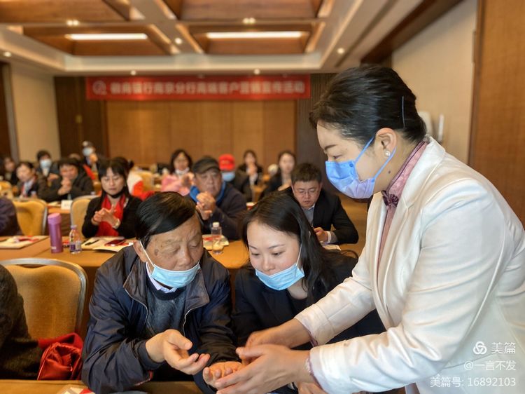 秋之旅免费完整版,秋之旅风景图片