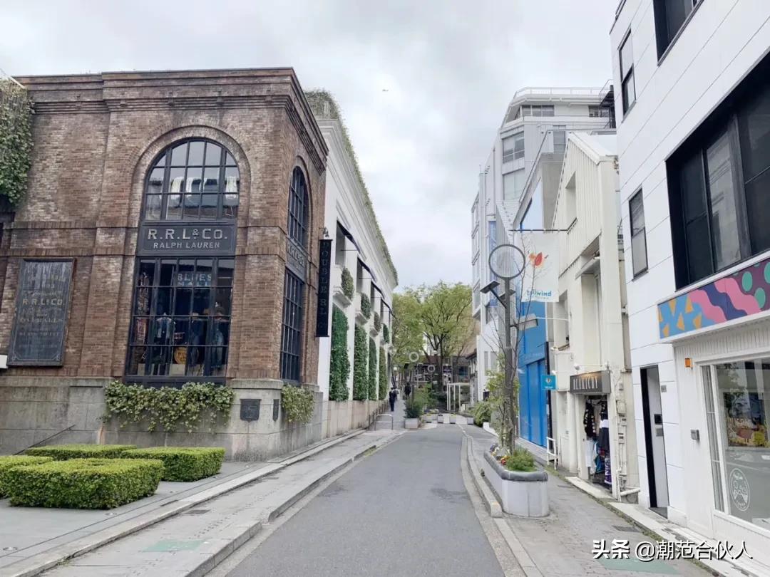 濂ヨ繍浼氬欢杩熷杩愬姩鍝佺墝鏈夊奖鍝嶅悧,濂ヨ繍瀵规疆娴佽涓氱殑褰卞搷