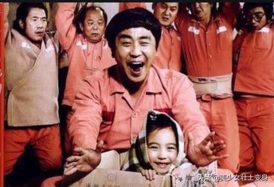 适合窝在家里看的10部电影,适合在家宅着看的电影推荐