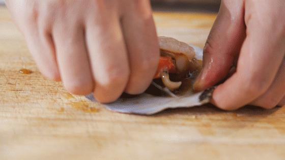 烧烤蒜蓉烤扇贝的做法视频教学,胶东大厨蒜蓉粉丝扇贝的正宗做法