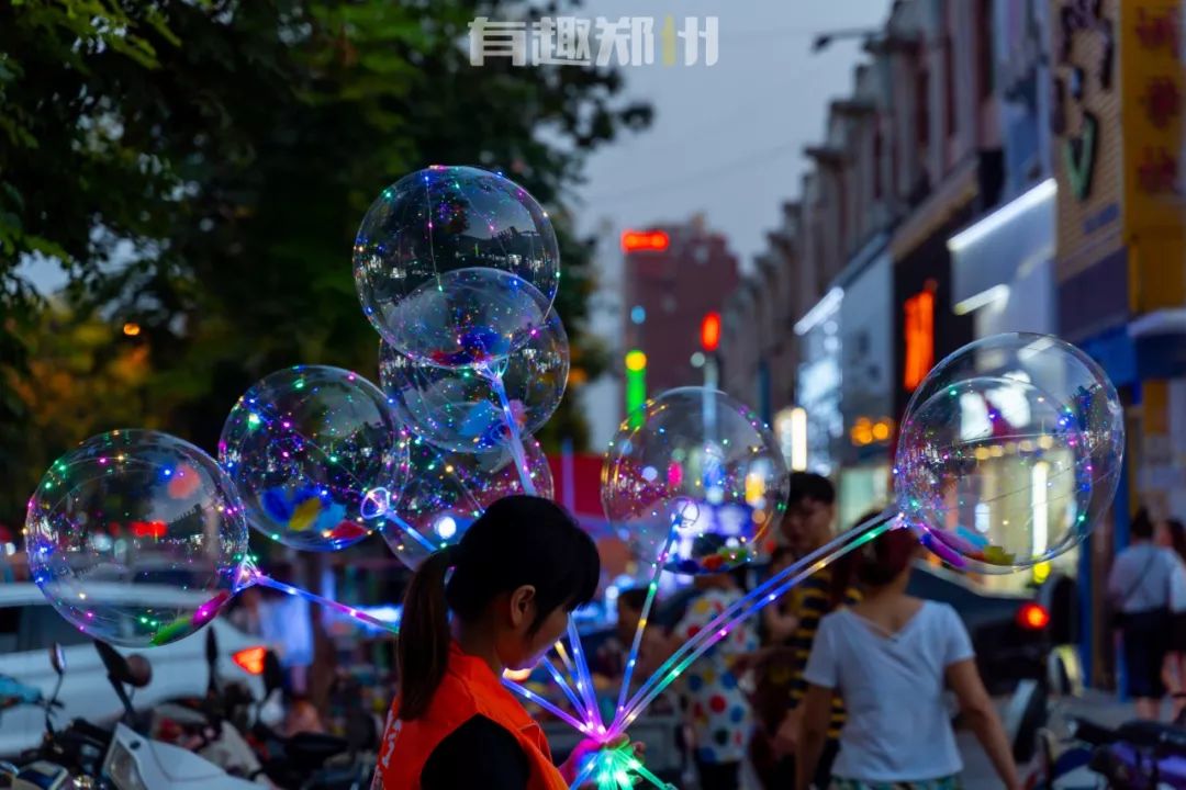 郑州宝藏小吃街推荐,龙湖镇宝相寺小吃街