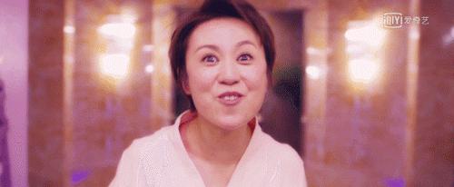 曾被劝整容，坚守姐弟恋，36亿喜剧女王马丽逆流而上自有精彩