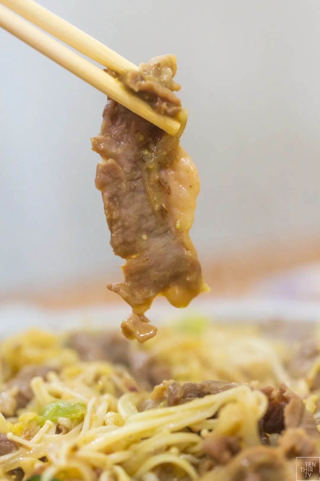 降温了吃点热乎的御寒,降温武汉