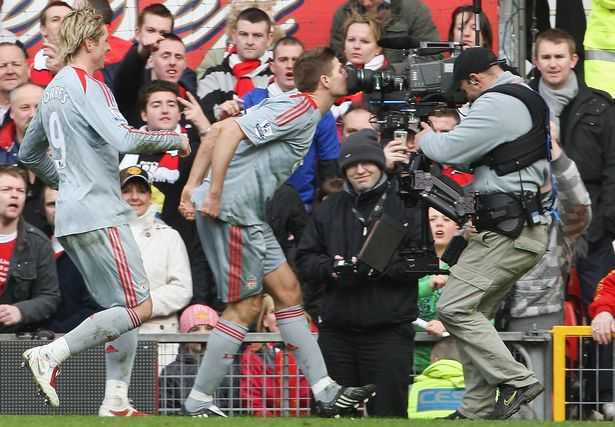 杰拉德和阿隆索的惊世一吻图片,杰拉德亲吻阿隆索