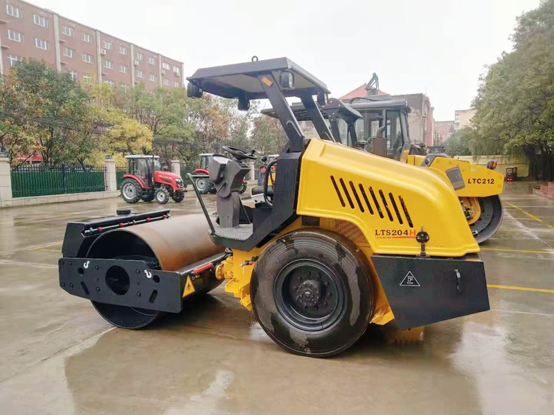 路通小型单钢轮压路机,路通压路机钢轮内部拆解图