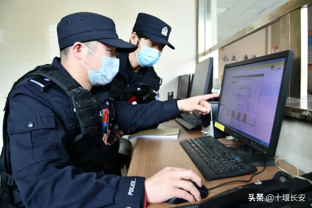 民警张旭获得什么嘉奖,政法系统英模教育年轻干部