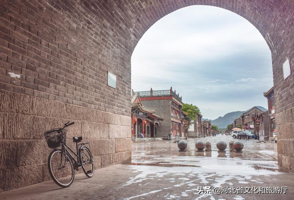 爱家乡游河北发现身边的美|披着初夏的清风，踏着热闹的浪，在五月的秦皇岛玩出新花样~