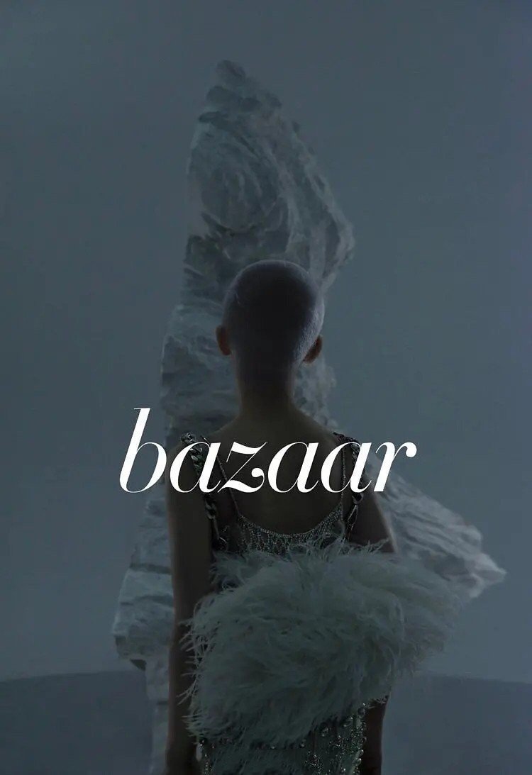 周冬雨银灰色寸头时尚感爆棚,周冬雨短发寸头