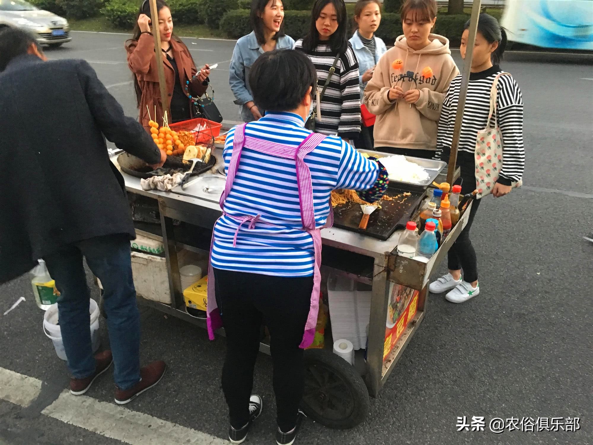 农民外出打工该做什么工作,未来三四线城市农民什么职业吃香