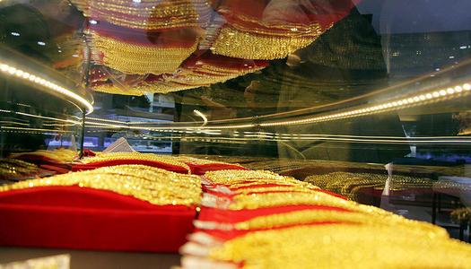 买黄金保值买精品的是不是很亏,如何买黄金方便又保值