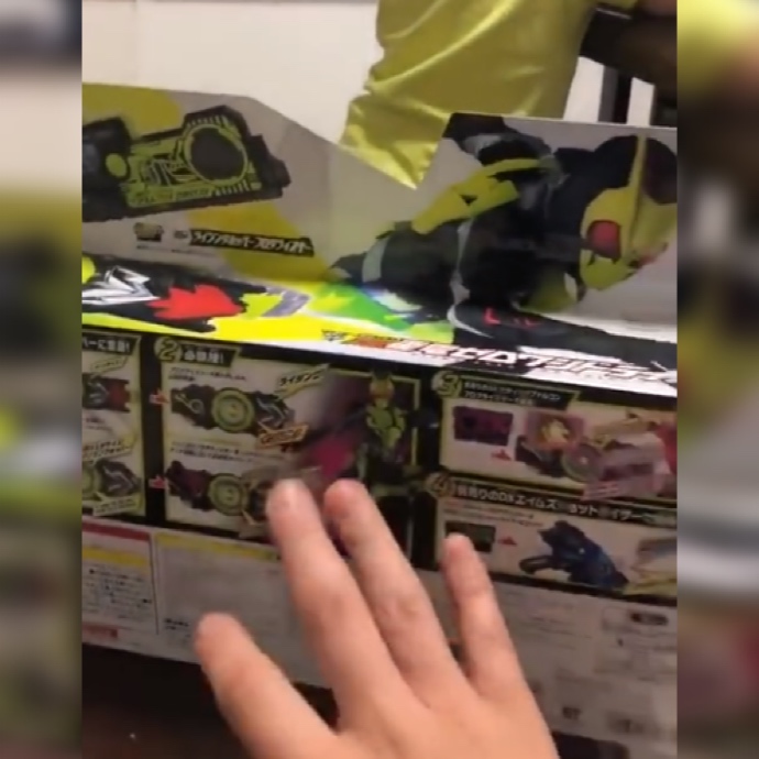 暖心儿子给爸爸生日礼物,爸爸给儿子最好的生日礼物