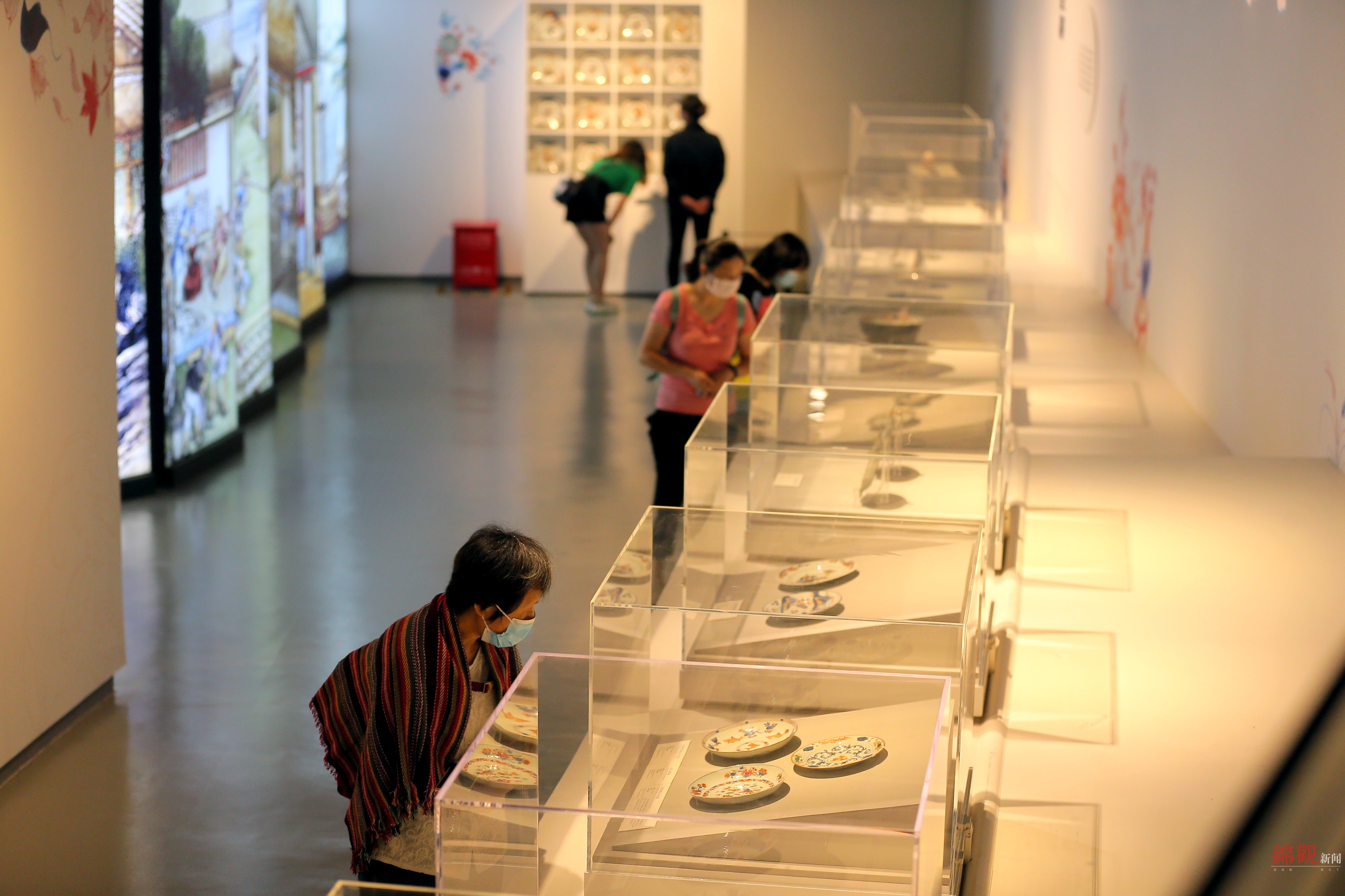 三百年中国瓷器vs日本“伊万里”背后有什么精彩故事？