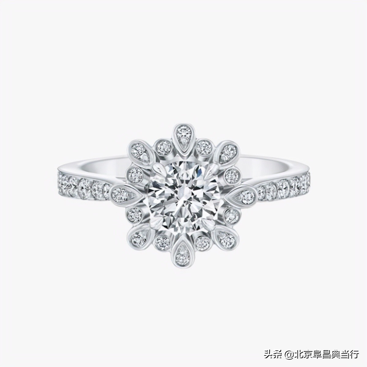 30分钻戒最小尺码上手效果,钻戒正常佩戴多少尺码