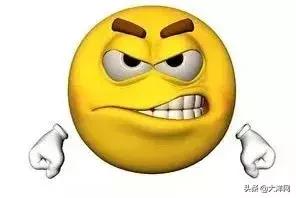 游客在景区女浴室洗澡后换衣，发现3个摄像头，一问原因气炸了