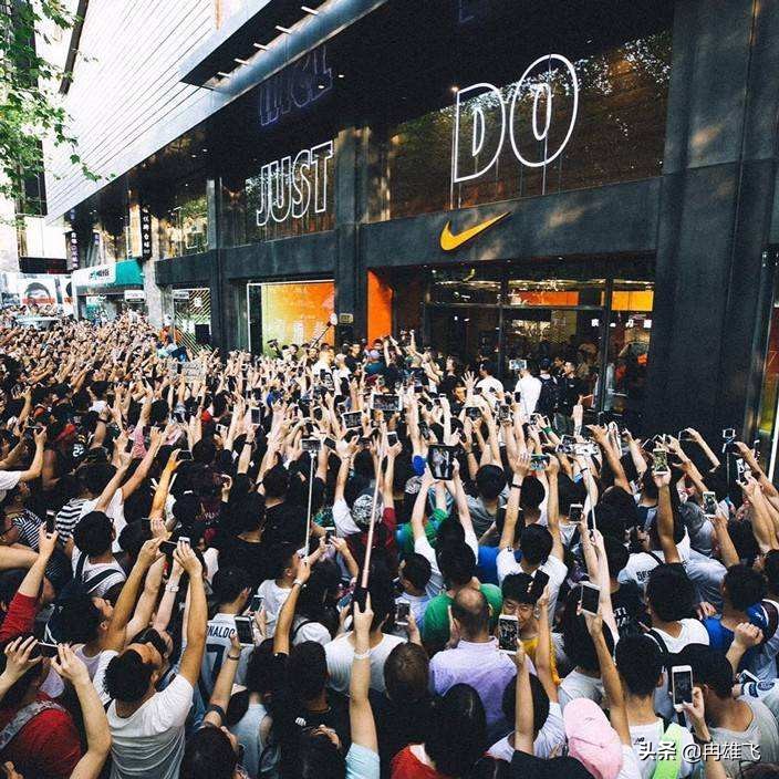 c罗对待韩国和中国为什么不一样,c罗对待韩国和中国的区别