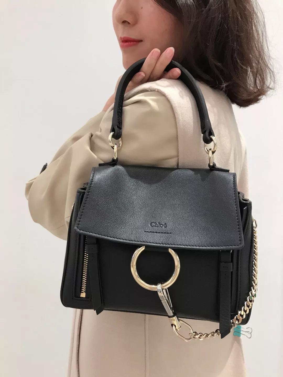 娜扎穿衣搭包包,30多个包包