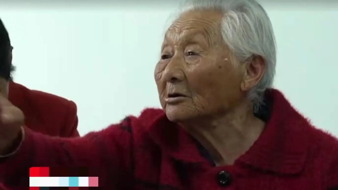 爷爷可以起诉孙子索要赡养费吗,子女健在奶奶状告孙子支付赡养费