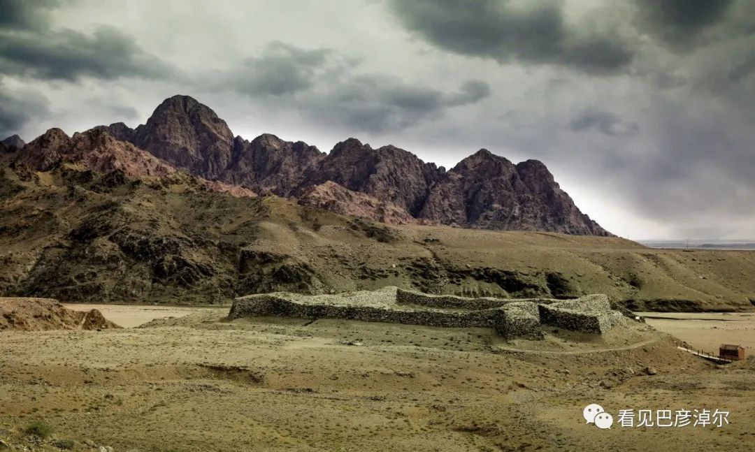 来认识一个不一样的我翻译,来认识不一样的滑雪