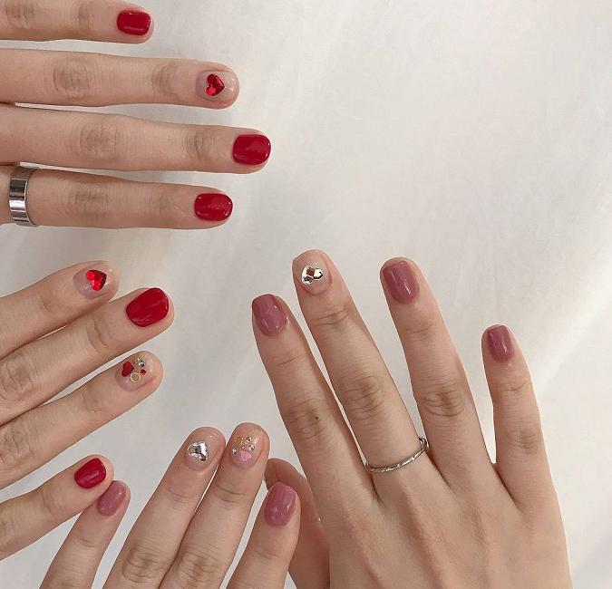 闪亮又质感的美甲造型,超亮异形美甲钻