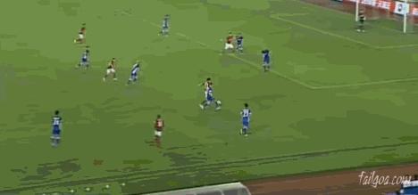 艾克森回应入选国足,艾克森回应中文