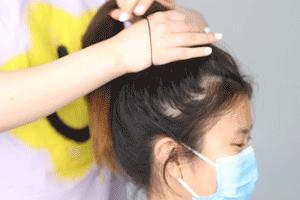 不要再披头散发了减龄高马尾教程,别披头散发啦这款美发1分钟搞定