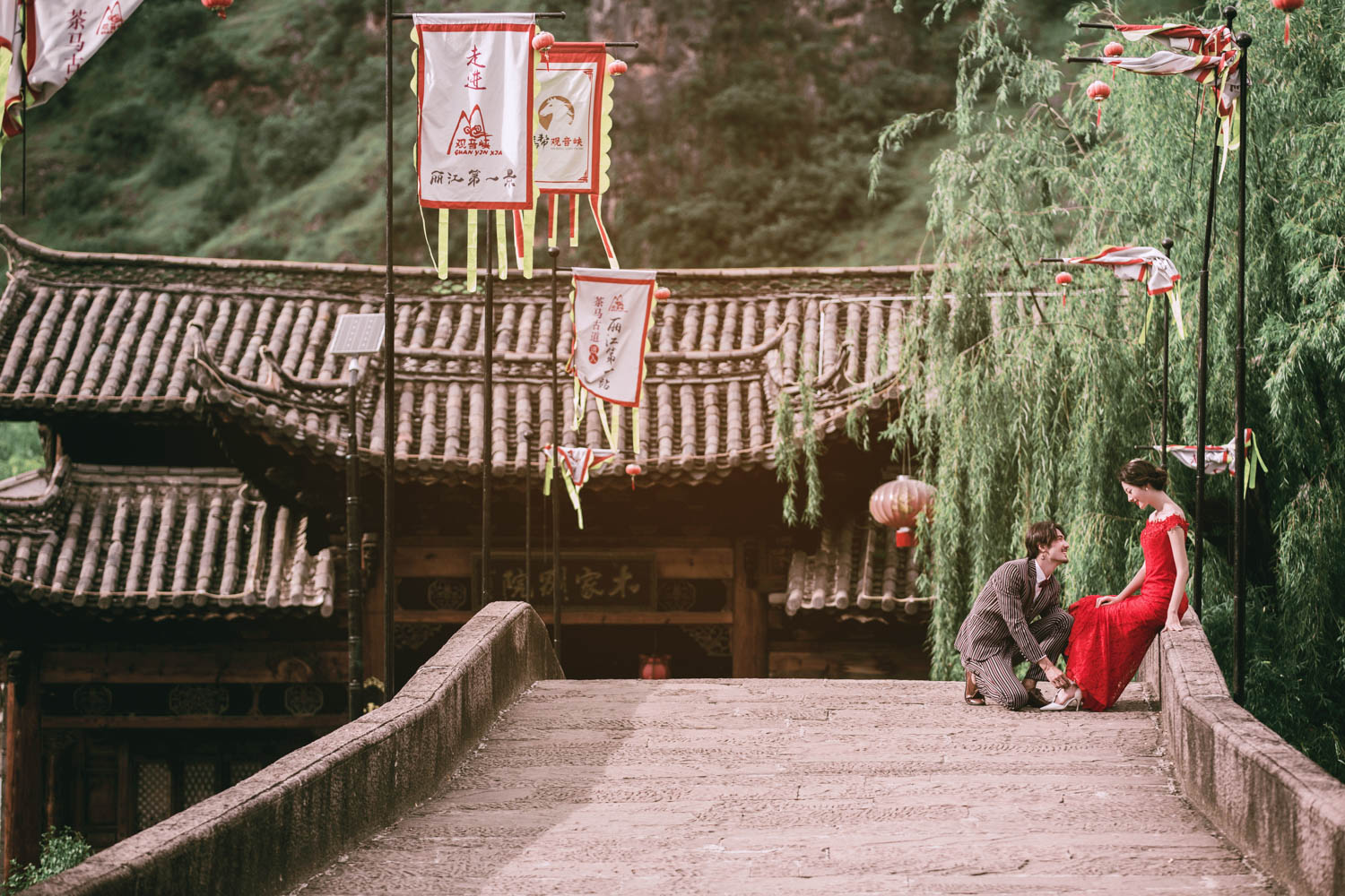花间社蜜月旅拍婚纱摄影丽江店,丽江法蒂卡罗婚纱照
