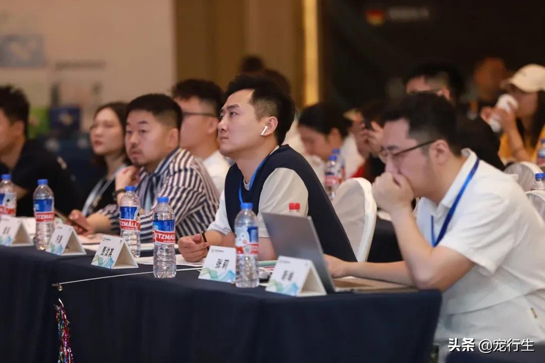 宠行生携手长城研习院开展线下课堂