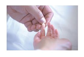 小孩推拿完打嗝怎么回事,小儿打嗝怎么推拿