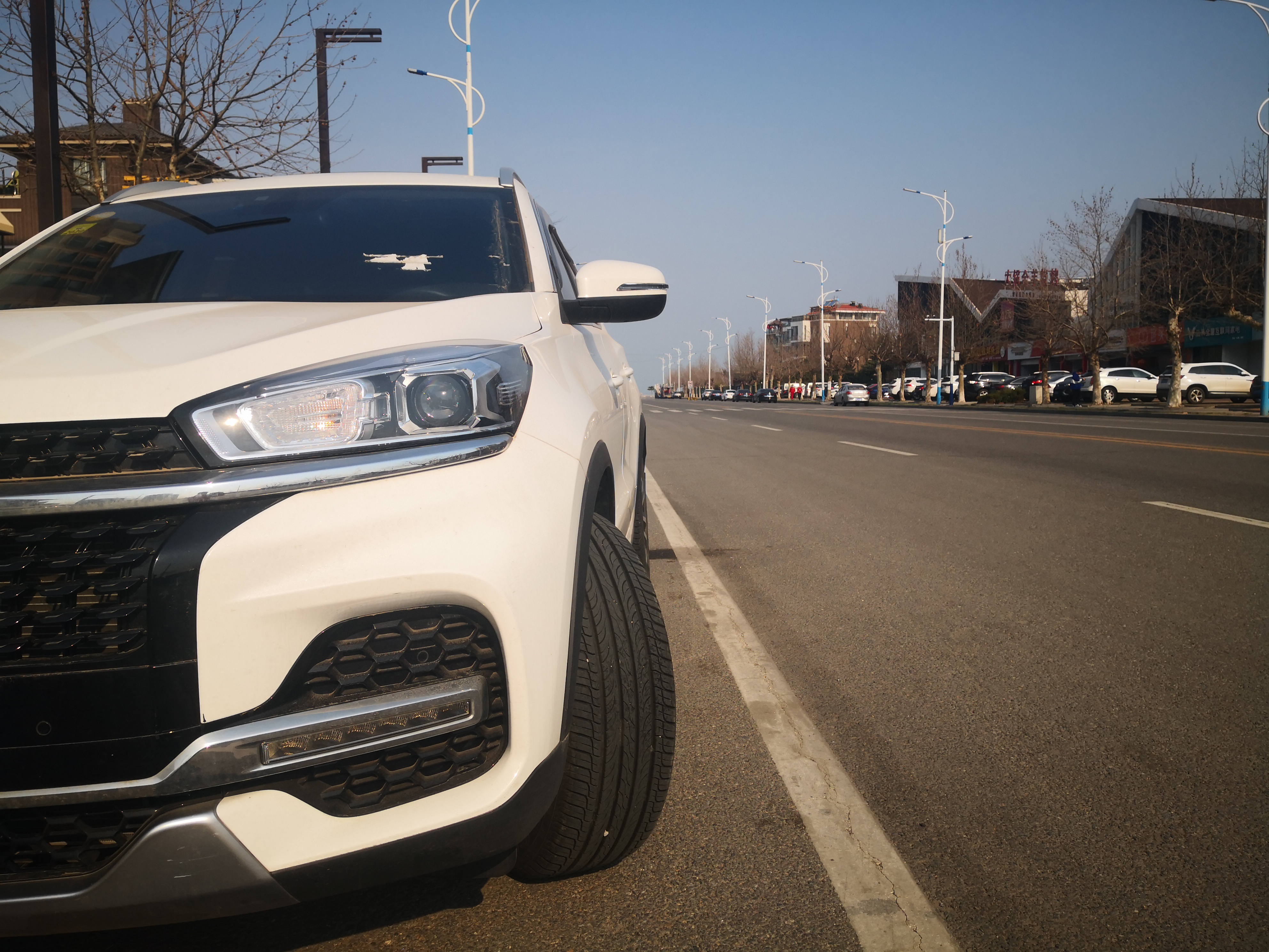 瑞虎8鲲鹏版1.6t和瑞虎8plus1.6t,奇瑞瑞虎8plus1.6t2022款区别