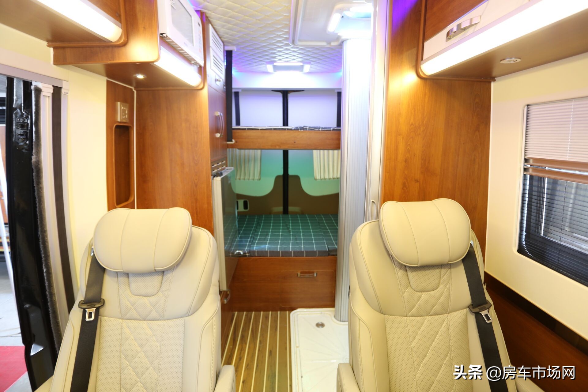 最新亚星欧睿房车视频详解图,亚星欧睿b型房车经验