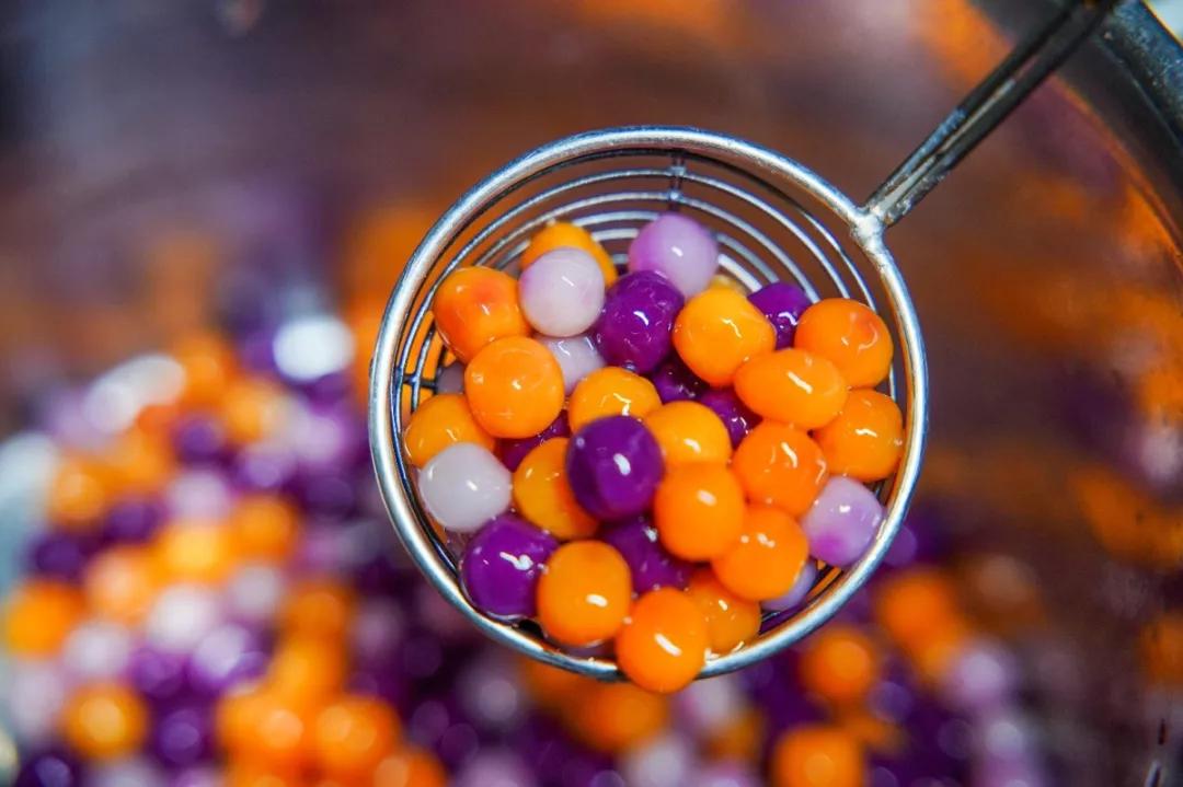 中国风与烧仙草的新潮结合，顺德这家茶饮店要排队了