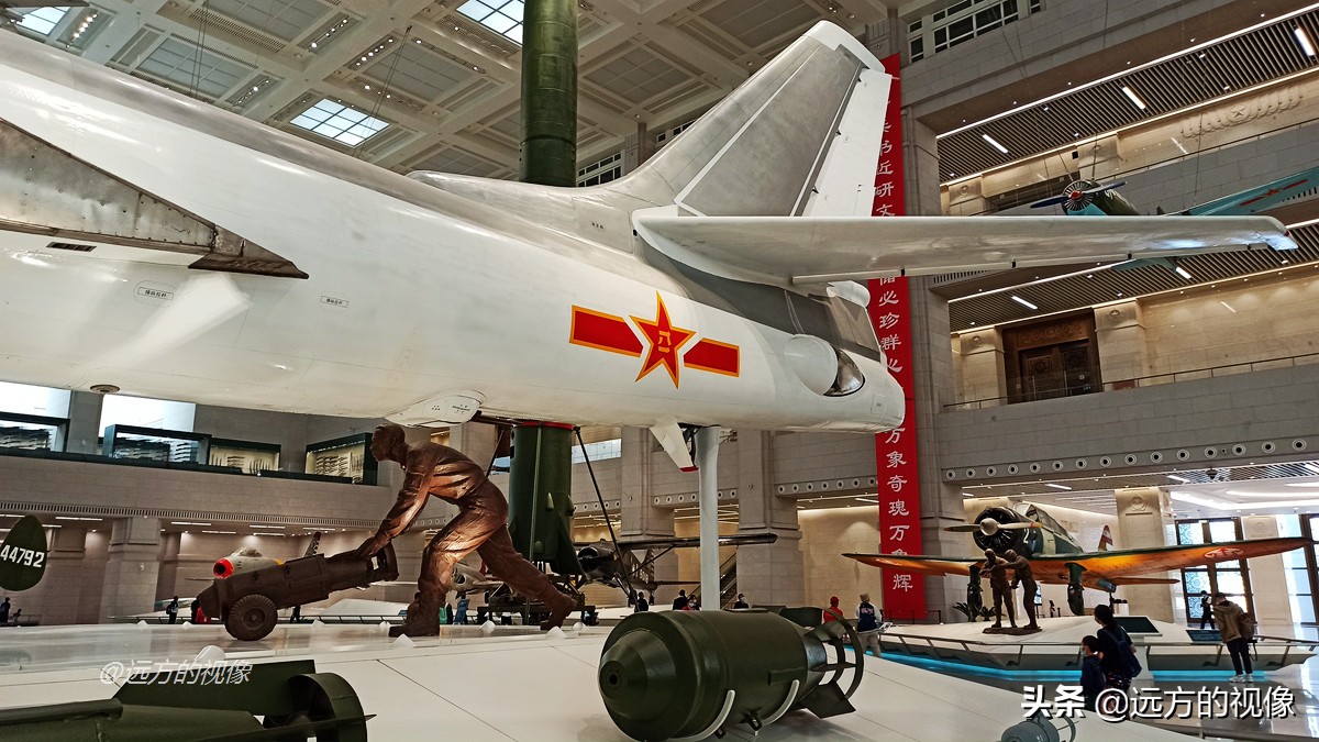 八一建军节参观视频,八一建军节陆海空火箭部队图片