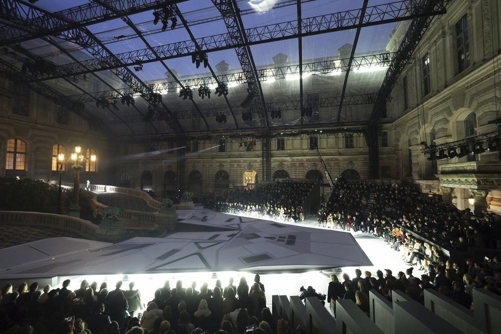 路易威登louisvuitton英文字体,路易威登louisvuitton怎么读