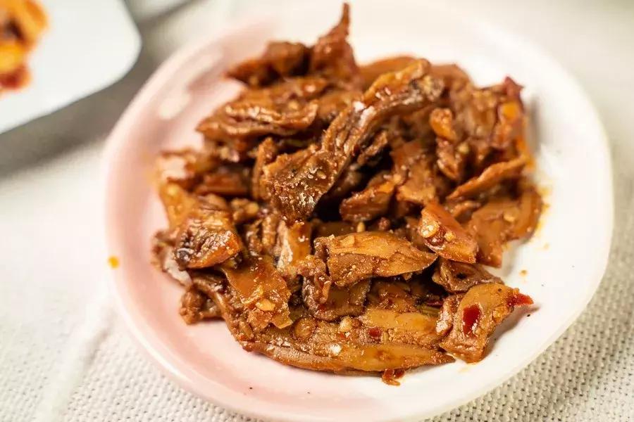 吃了一圈江河湖海，告诉你哪些淘宝零食治得了嘴馋