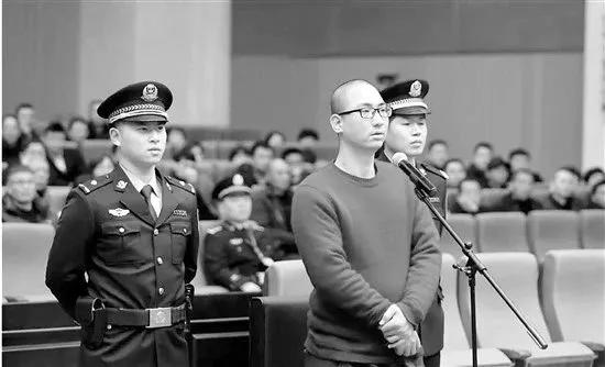 10岁男孩被同学父亲捅le：别让你的“护犊子”，成为孩子的噩梦