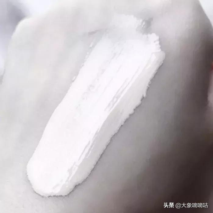 混油混干春夏适合的粉底液,最适合的粉底液色号