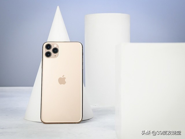 一台手机用多少年合适,一台手机充一年电大概多少度电