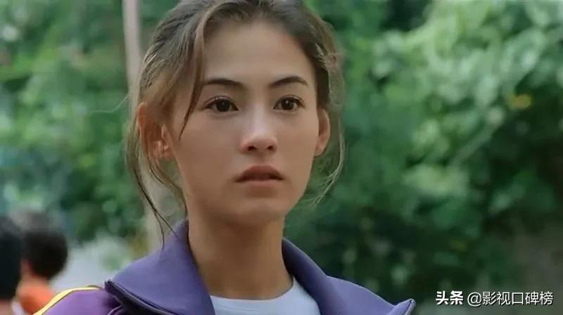 张柏芝终于现身43岁真实状态曝光,张柏芝晒学生照美貌几十年不改变