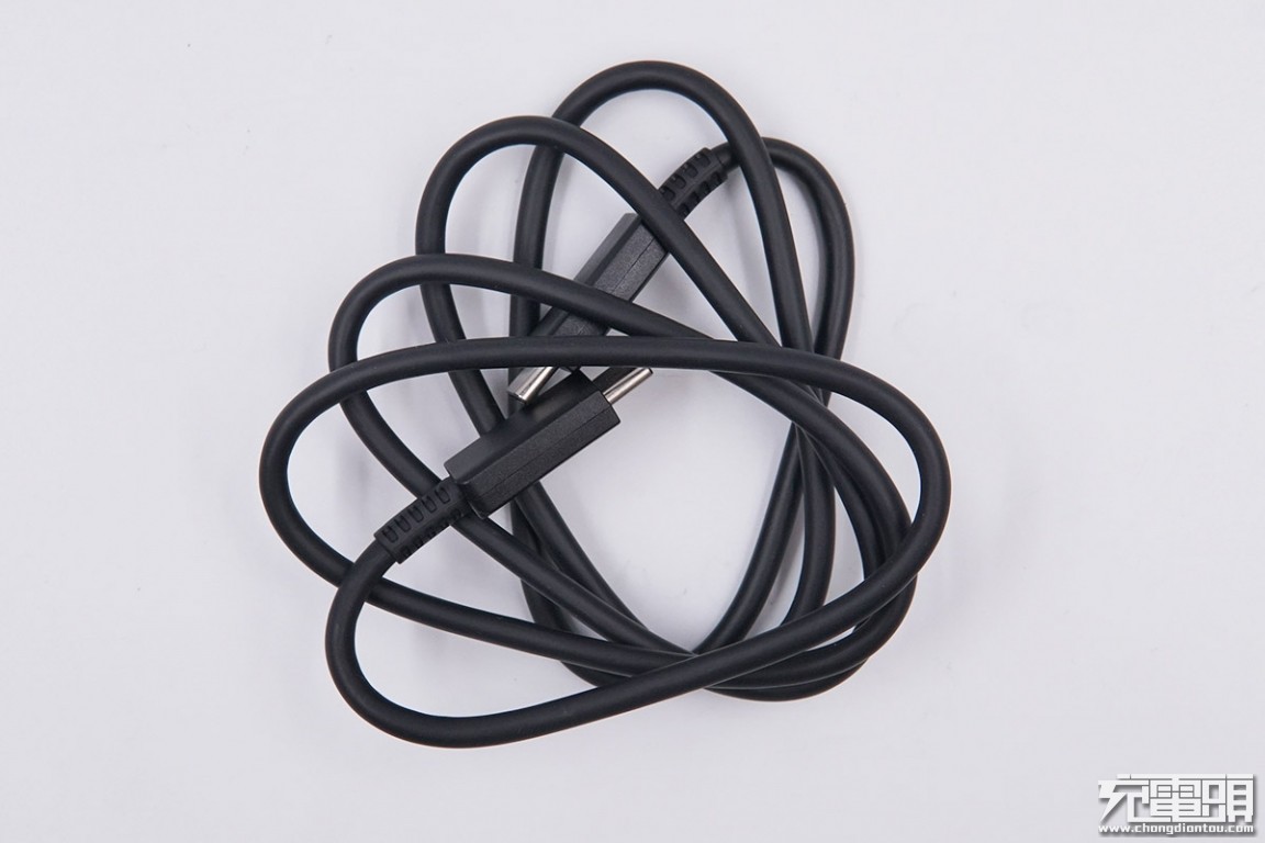 三星无线充电器拆解15年生产的,samsung原装usb快充充电器