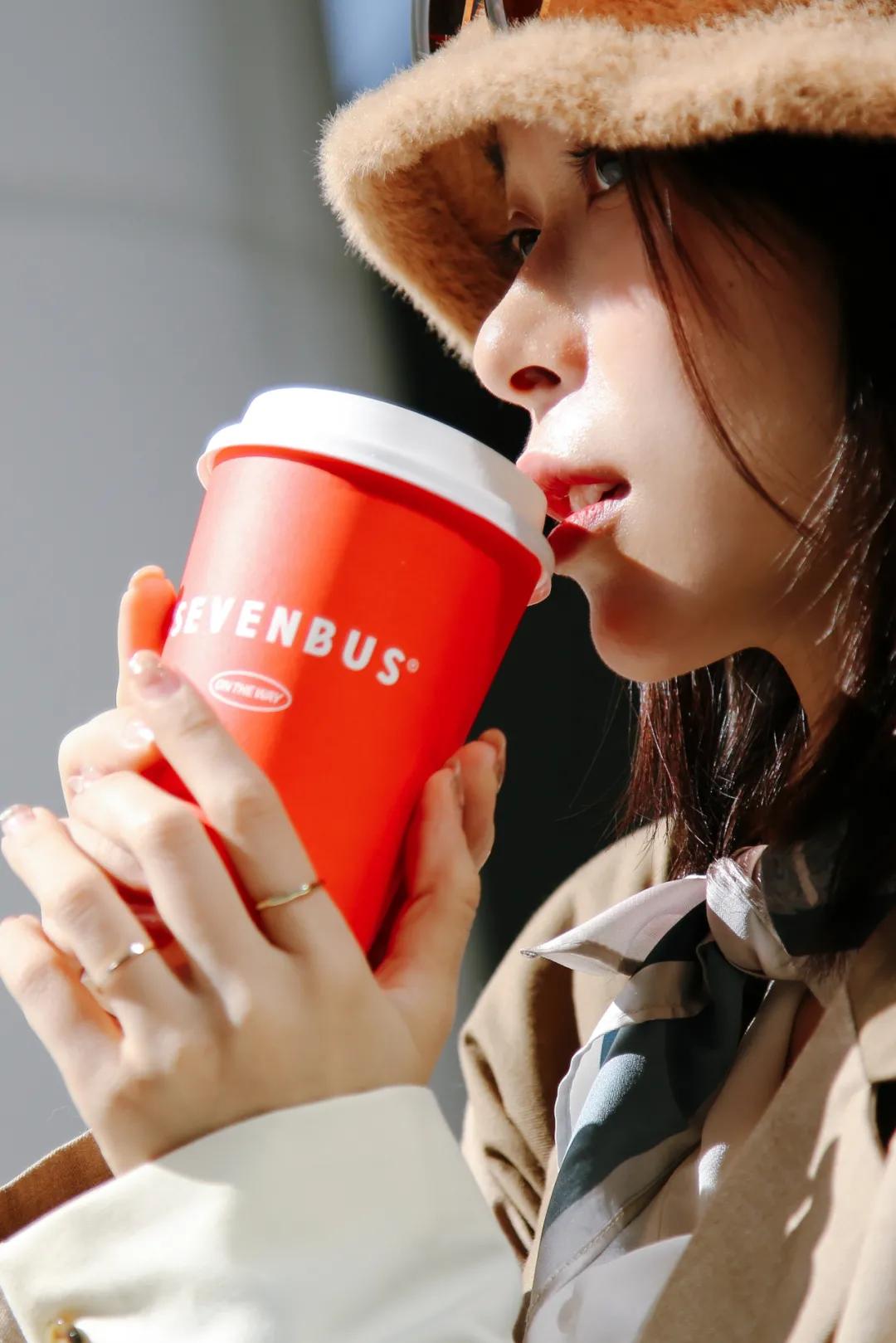 一天上40款新品，SEVENBUS这次玩大了...