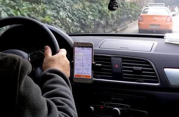 滴滴司机不干了被扣违约金,滴滴司机赚不到钱