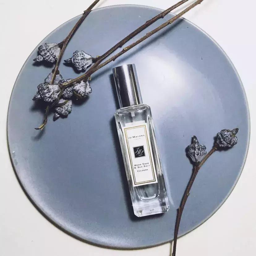 钟意美食：朋友，你今年份的香水被我承包了