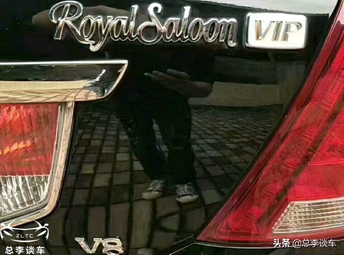 落地100万豪华车,落地价100多万的皇冠
