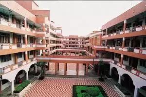 在辞旧迎新的时刻回顾过去,在过去的一年我们都经历了什么