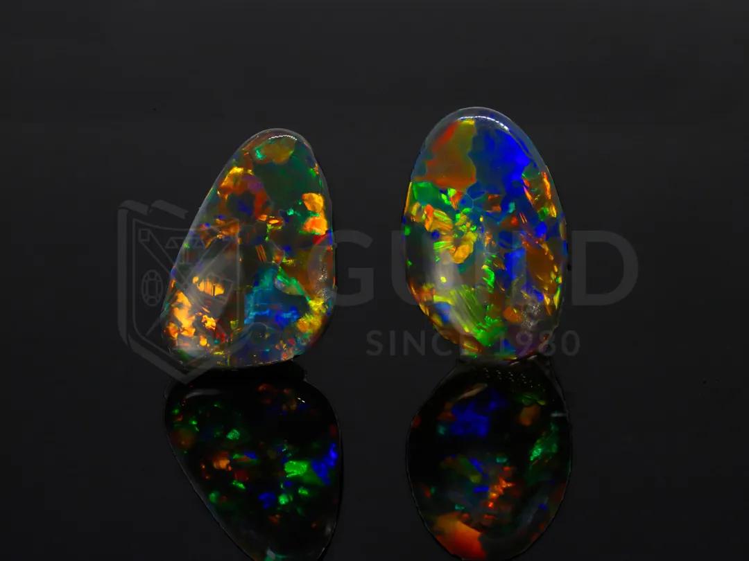 欧泊最好看的宝石,宇宙宝石欧泊