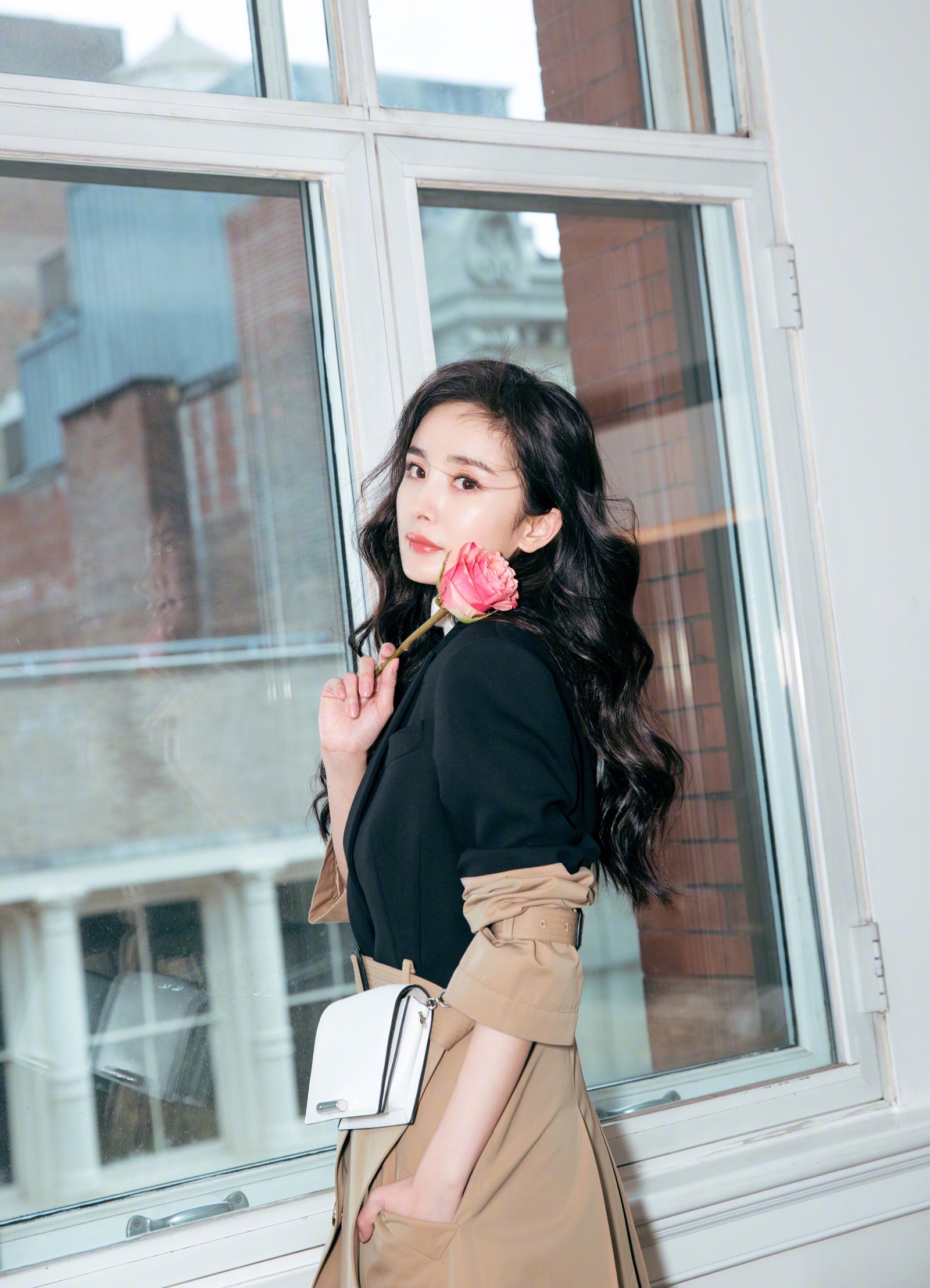 杨幂魔鬼般身材照片,杨幂身材到底有多好